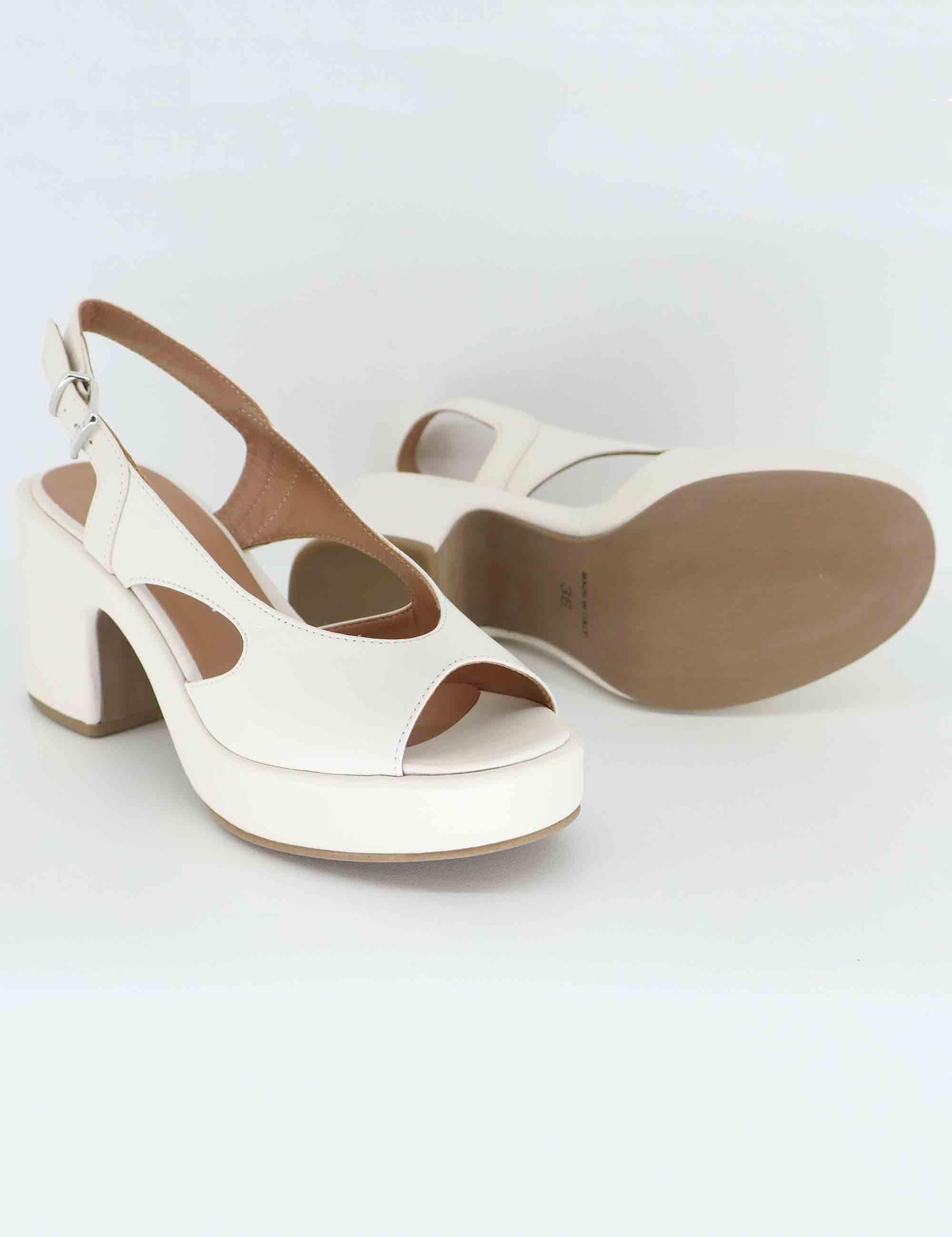 Sandali slingback donna in pelle off white con zeppa 3020 4 Gianmarco Sorelli 