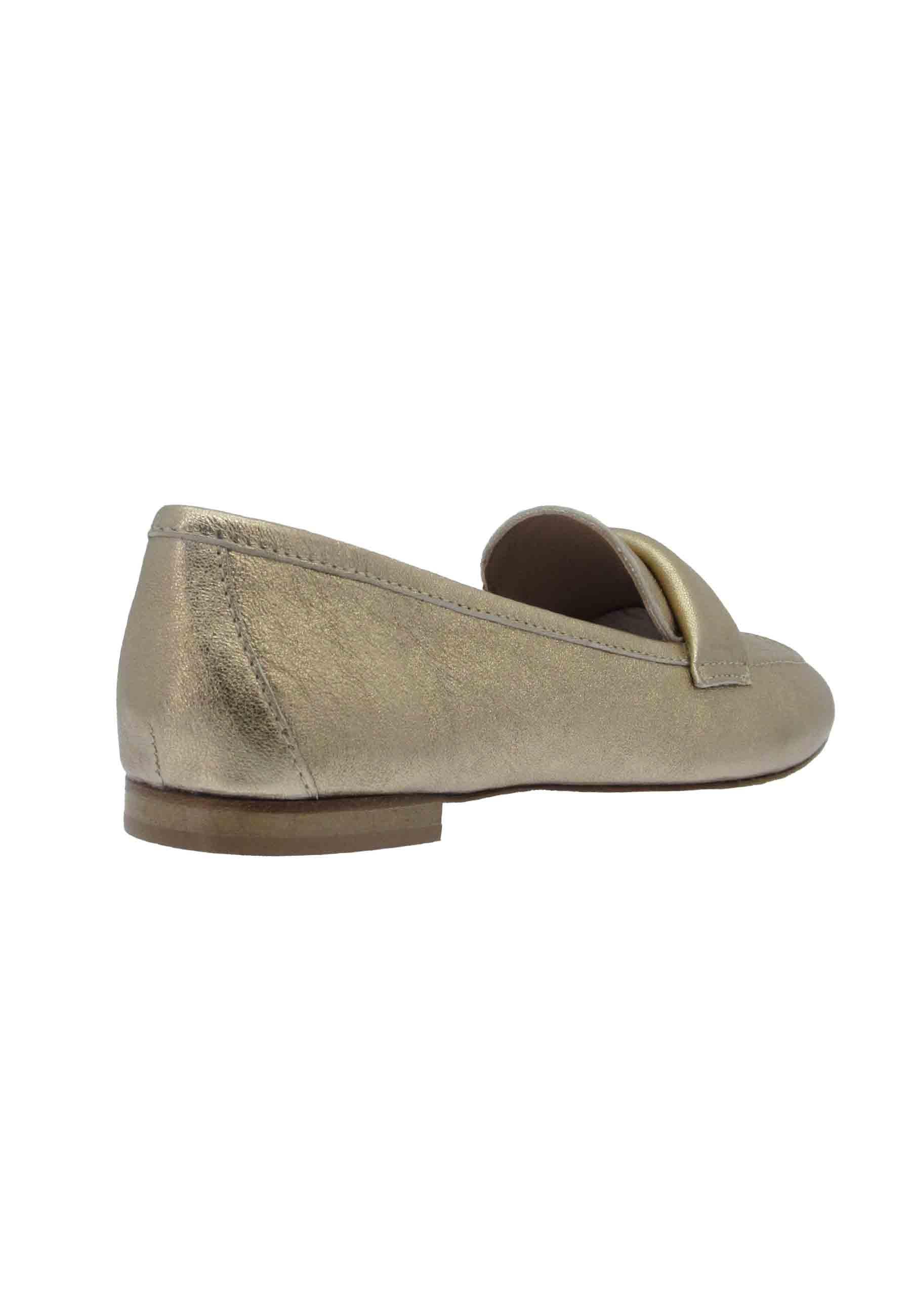 Mocassini donna in pelle laminata oro tacco basso Z406 301 Spatarella 