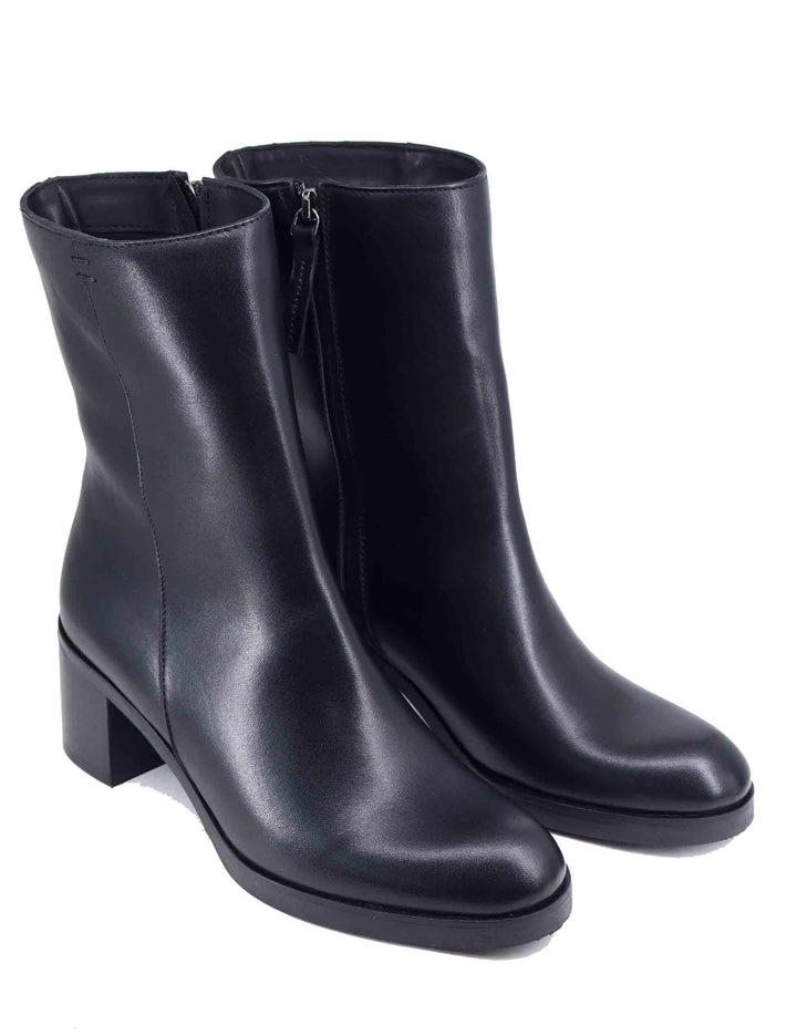 Stivaletti donna in pelle nera punta tonda SPTRPR980 001 Spatarella 