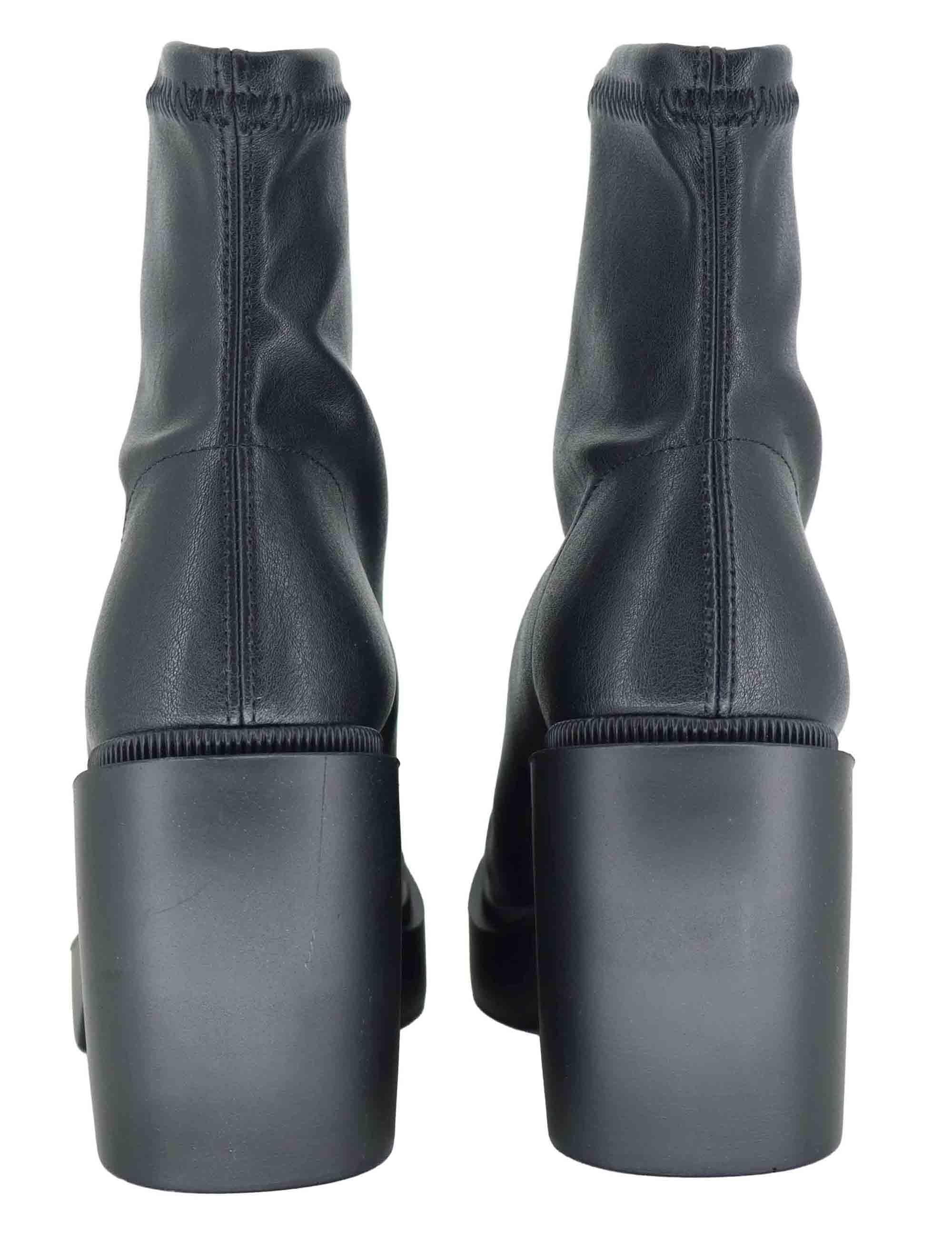 Stivaletti donna in tessuto elasticizzato nero e zeppa alta 78515-64 05 Miss Elastic 