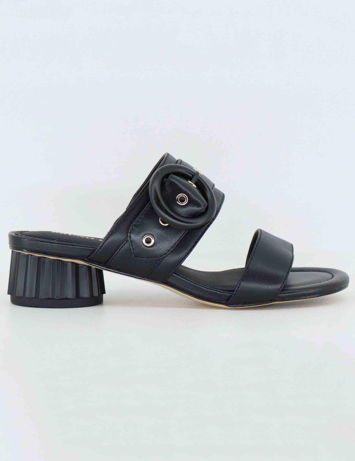 Sandali donna in pelle nera con tacco basso e fibbia BL2104X 001 Bruno Premi 