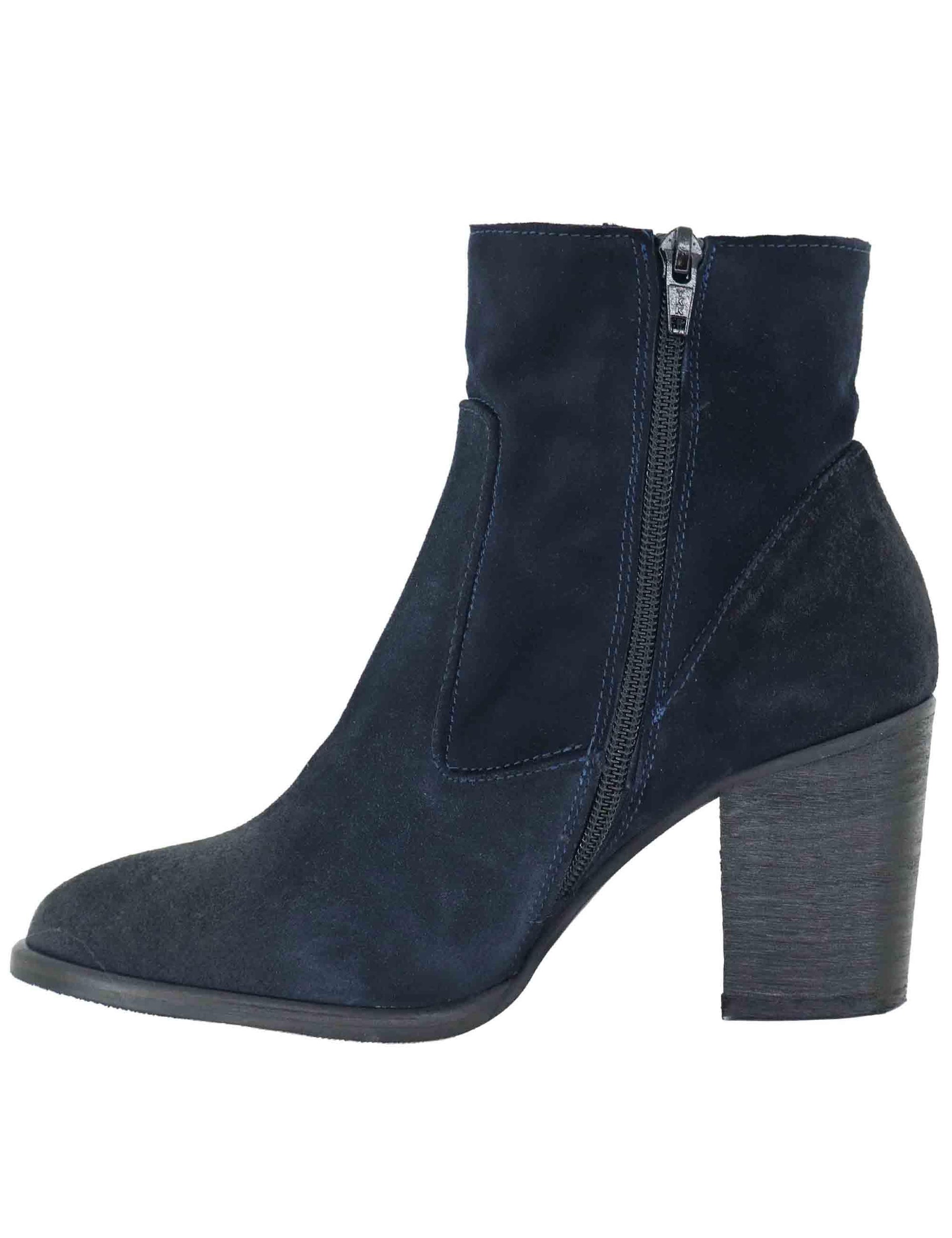 Stivaletti donna in camoscio blu vintage con tacco alto 9754 002 Les Venues 