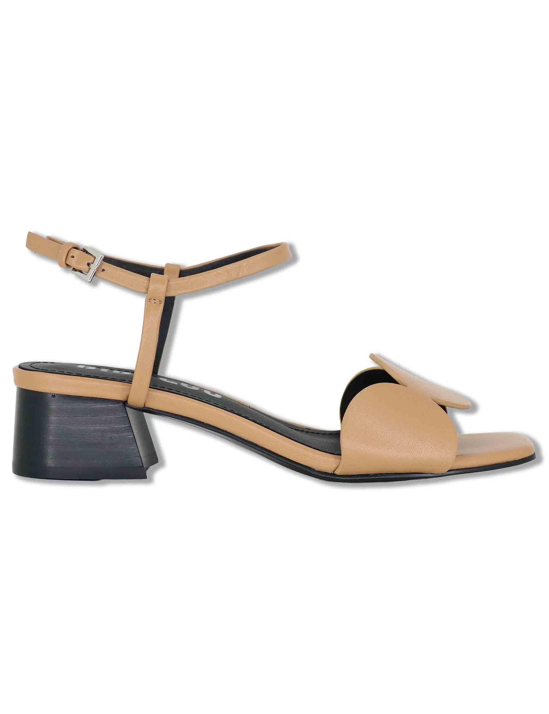 Sandali donna in pelle camel con cinturino alla caviglia e tacco basso Onami 623Z10VK 94-CAMEL Bibi Lou 