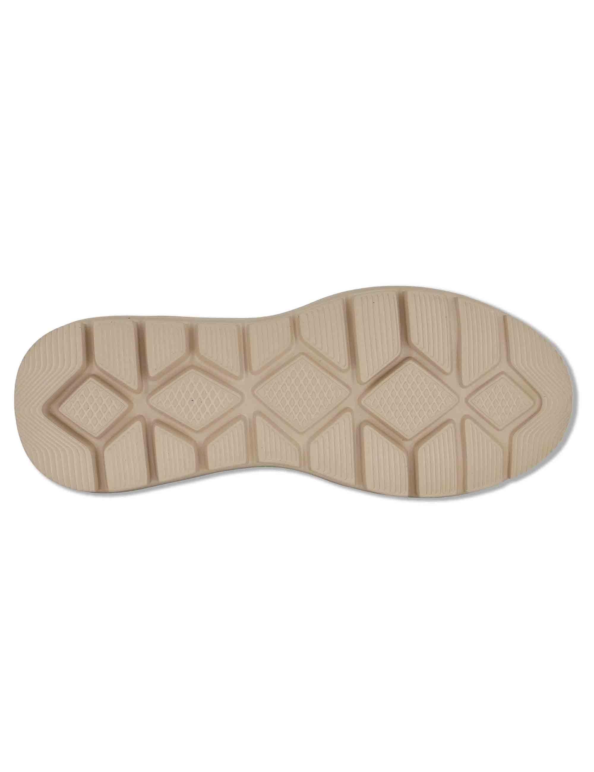 Sneakers donna in camoscio marrone con suola in gomma ammortizzata SP60041 014 Spatarella 